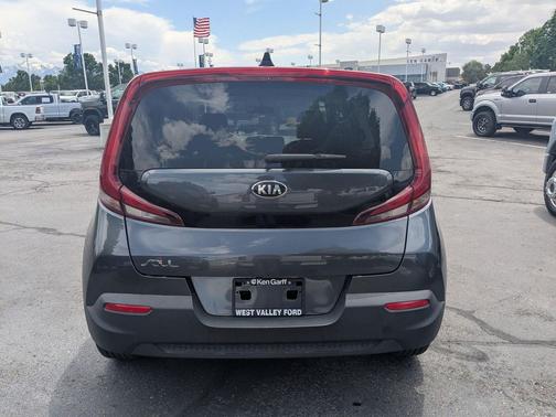 Gravity Gray 2021 Kia Soul LX