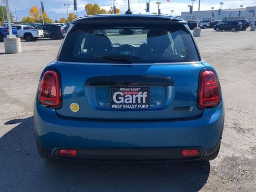 Island Blue Metallic 2023 MINI Hardtop Cooper S