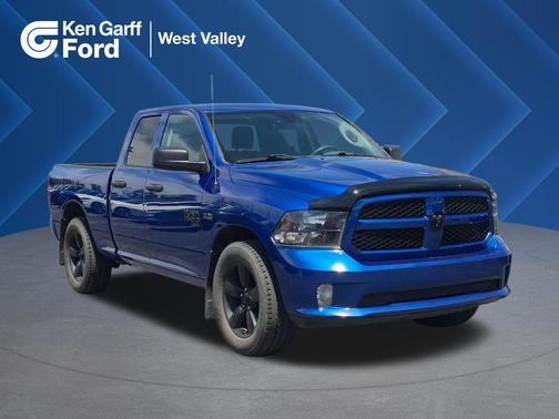 Blue Streak Pearlcoat 2019 RAM 1500 Express