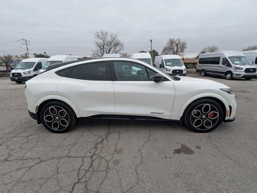 STAR WHITE MET TRI-COAT 2023 Ford Mustang Mach-E GT