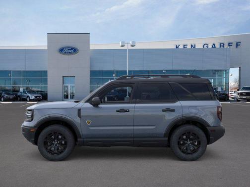 Azure Gray Metallic Tri-Coat 2026 Ford Bronco Sport Badlands