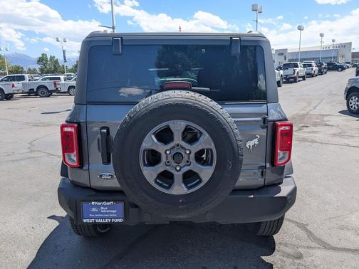 Gray Metallic 2025 Ford Bronco Big Bend