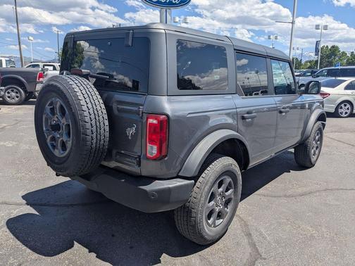Gray Metallic 2025 Ford Bronco Big Bend