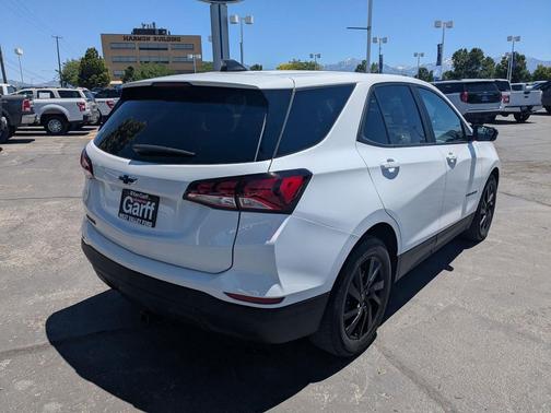 Summit White 2023 Chevrolet Equinox LS