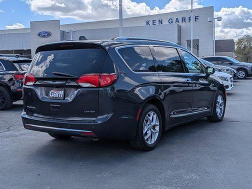 Maximum Steel Metallic Clearcoat 2020 Chrysler Pacifica Limited