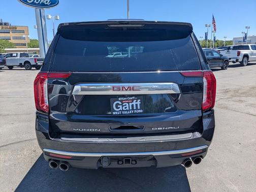 Titanium Rush Metallic 2023 GMC Yukon XL Denali