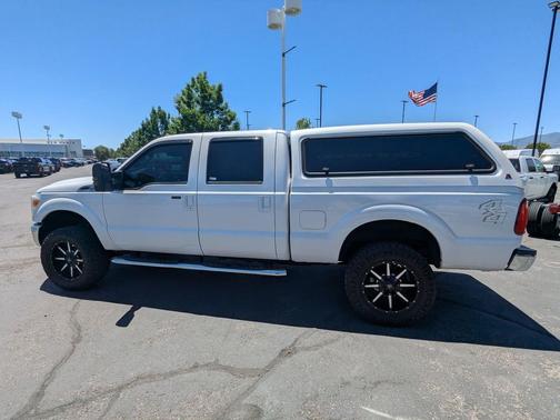 White Platinum Clearcoat Metallic 2011 Ford F-250 Lariat