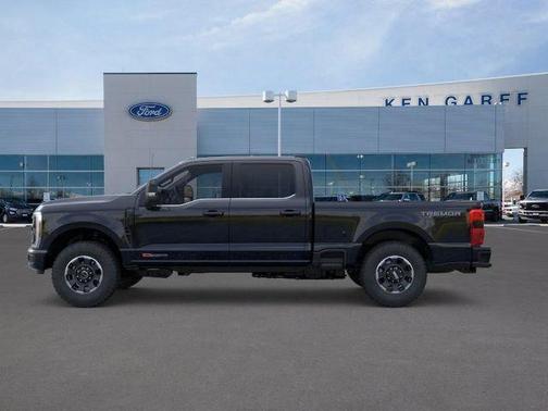 Agate Black Metallic 2026 Ford F-350 Lariat