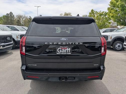 DARK MATTER GREY METALLIC 2025 Ford Expedition Max ACTIVE