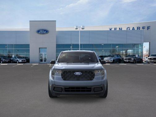 Azure Gray Metallic Tri-Coat 2026 Ford Maverick XLT