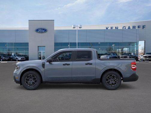 Azure Gray Metallic Tri-Coat 2026 Ford Maverick XLT