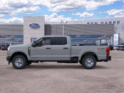 Avalanche 2026 Ford F-350 XL