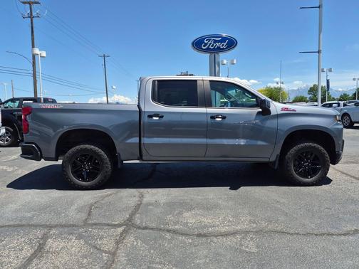 Satin Steel Metallic 2021 Chevrolet Silverado 1500 LT Trail Boss