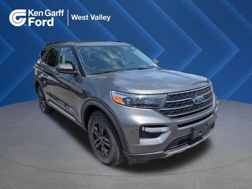 CARBONIZED GRAY METALLIC 2021 Ford Explorer XLT