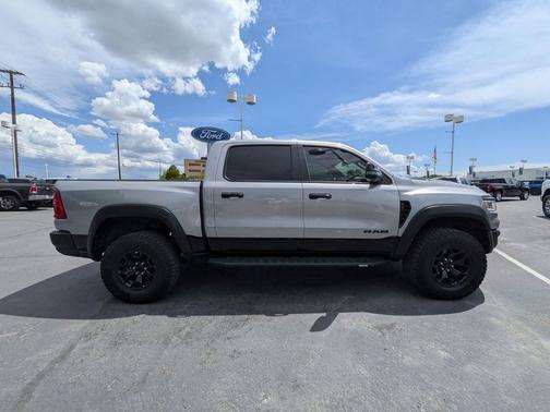 Billet Silver Metallic Clearcoat 2025 RAM 1500 RHO