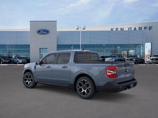 Azure Gray Metallic Tri-Coat 2026 Ford Maverick Lariat