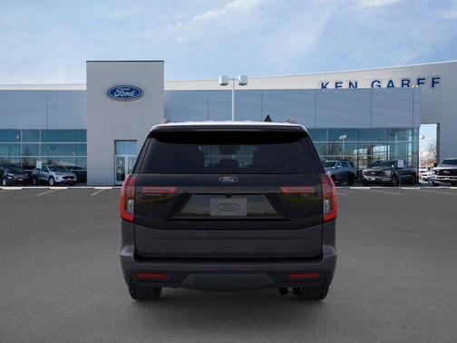 Dark Matter Gray Metallic 2026 Ford Expedition Tremor