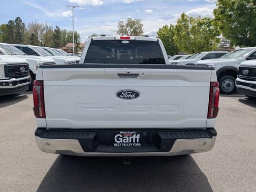 OXFORD WHITE 2024 Ford F-150 LARIAT