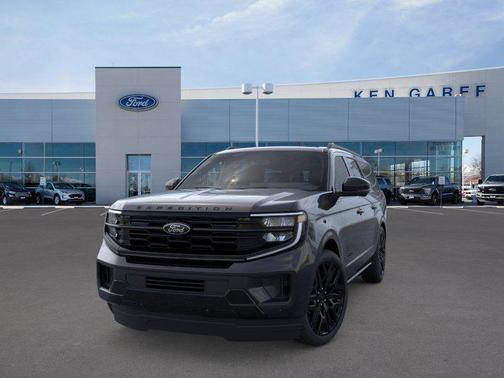 Agate Black Metallic 2026 Ford Expedition Max Platinum