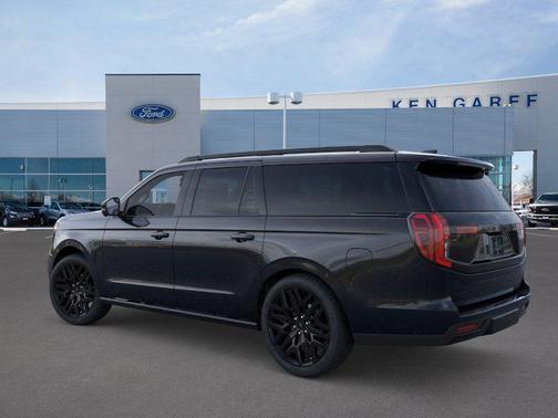 Agate Black Metallic 2026 Ford Expedition Max Platinum