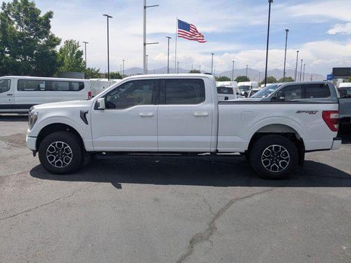 Oxford White 2023 Ford F-150 Lariat