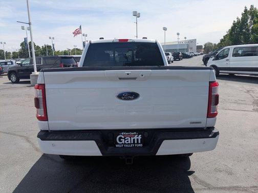Oxford White 2023 Ford F-150 Lariat