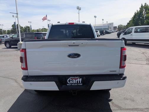 Oxford White 2023 Ford F-150 Lariat