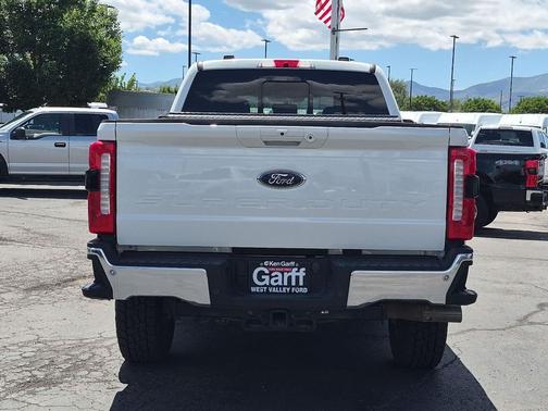 White Metallic 2024 Ford F-350 Lariat