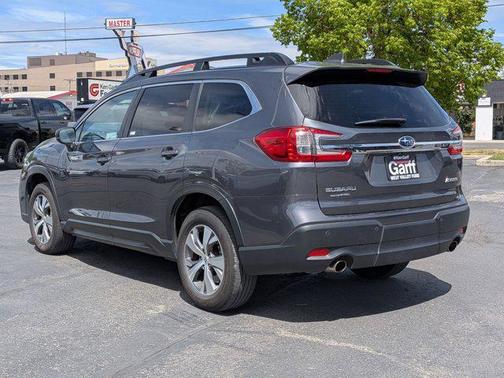 Magnetite Gray Metallic 2025 Subaru Ascent Premium 7-Passenger