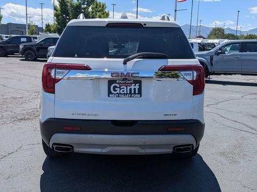 Summit White 2020 GMC Acadia SLT