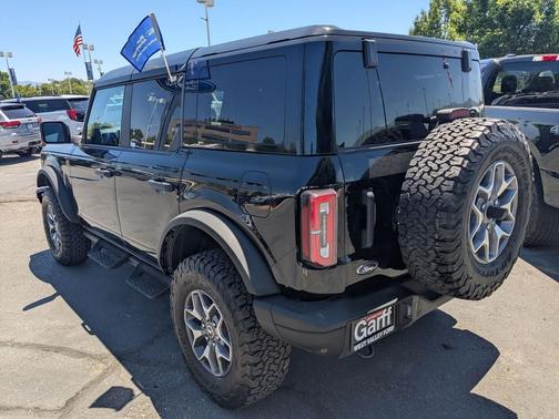Shadow Black 2024 Ford Bronco Badlands