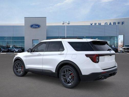 Star White Metallic Tri-Coat 2026 Ford Explorer ST
