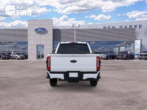 Star White Metallic Tri-Coat 2026 Ford F-350 Lariat