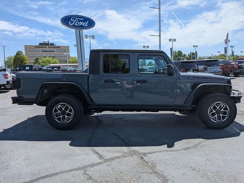 Anvil Clear Coat 2024 Jeep Gladiator Rubicon
