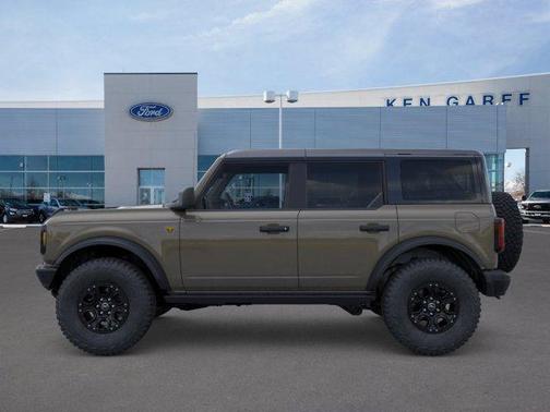 Marsh Gray 2026 Ford Bronco Badlands