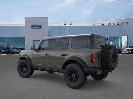 Marsh Gray 2026 Ford Bronco Badlands