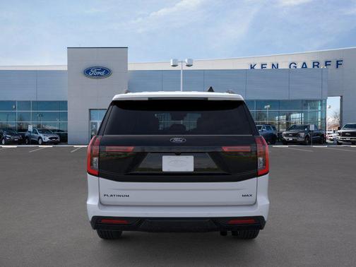 Space Silver Metallic 2026 Ford Expedition Max Platinum