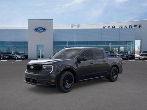 Shadow Black 2026 Ford Maverick Lobo High