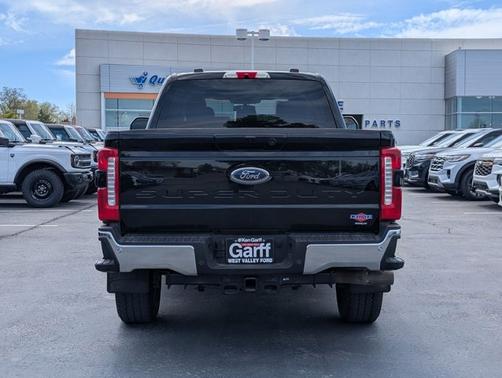 AGATE BLACK 2025 Ford F-350 LARIAT SUPER DUTY
