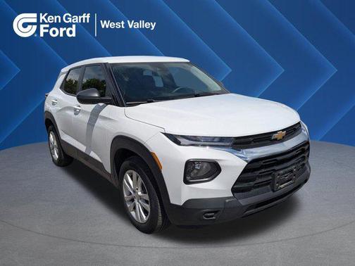 Summit White 2023 Chevrolet Trailblazer LS