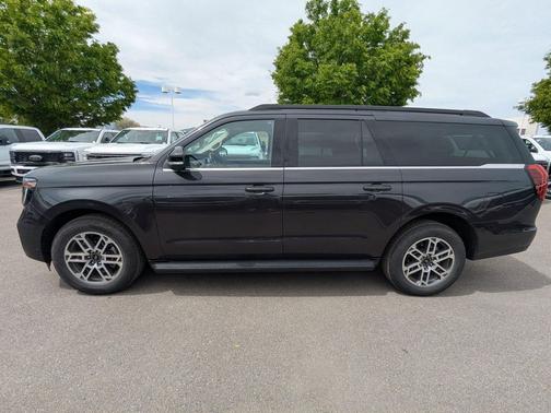 Dark Matter Gray Metallic 2025 Ford Expedition Max Active 4x4