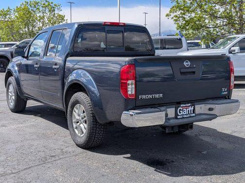 Arctic Blue Metallic 2017 Nissan Frontier SV
