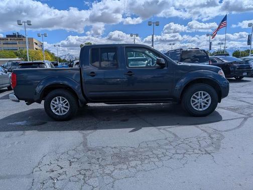 Arctic Blue Metallic 2017 Nissan Frontier SV