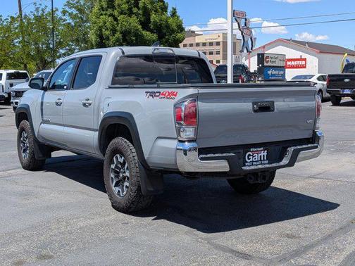Cement 2020 Toyota Tacoma SR5