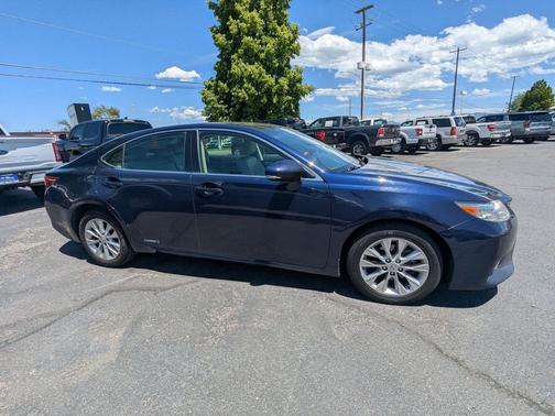 Deep Sea Mica 2015 Lexus ES 300h Base