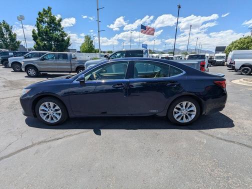 Deep Sea Mica 2015 Lexus ES 300h Base
