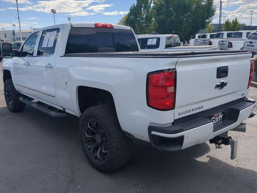 Summit White 2018 Chevrolet Silverado 3500 LTZ