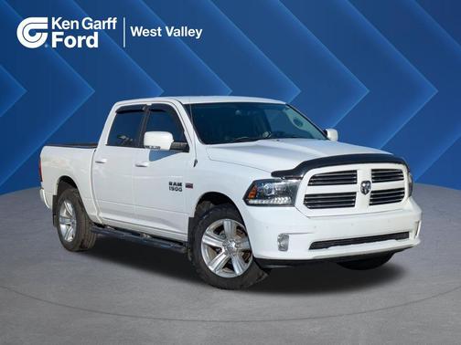 Bright White Clearcoat 2016 RAM 1500 Sport