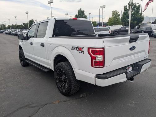 Oxford White 2018 Ford F-150 XL
