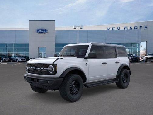Oxford White 2026 Ford Bronco Outer Banks